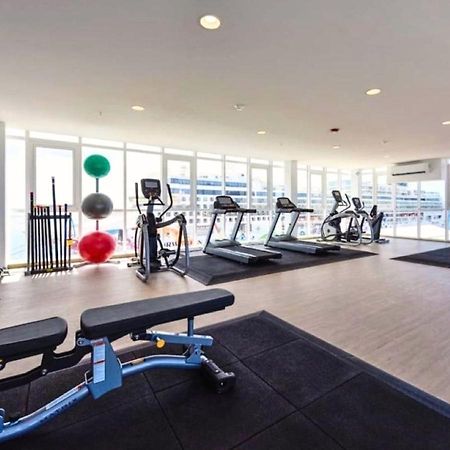 Stylish Luxury Condo, Central Location, Ocean View, Pool, Gym Οράνχεσταντ Εξωτερικό φωτογραφία