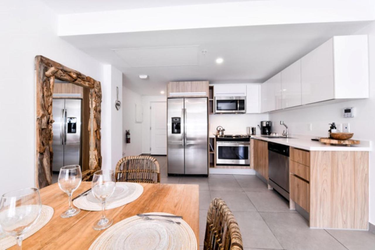 Stylish Luxury Condo, Central Location, Ocean View, Pool, Gym Οράνχεσταντ Εξωτερικό φωτογραφία