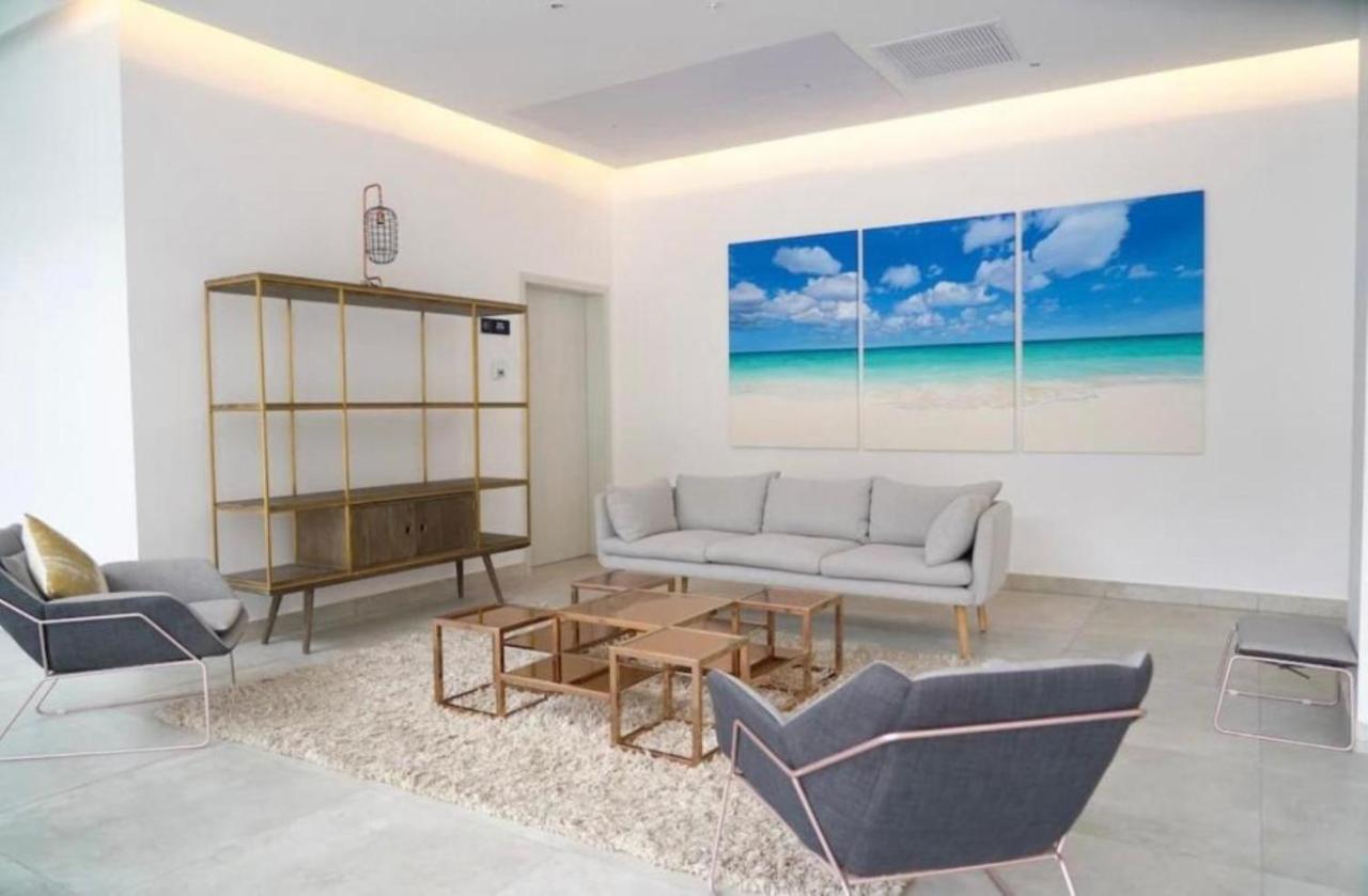 Stylish Luxury Condo, Central Location, Ocean View, Pool, Gym Οράνχεσταντ Εξωτερικό φωτογραφία