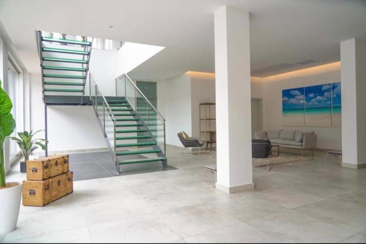Stylish Luxury Condo, Central Location, Ocean View, Pool, Gym Οράνχεσταντ Εξωτερικό φωτογραφία